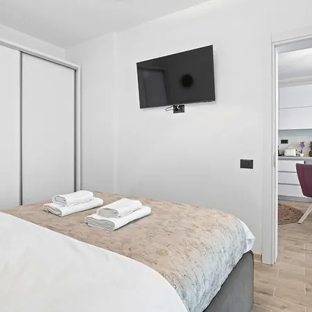 Arrogance Sunrise View - Infinity Pool & * Năvodari