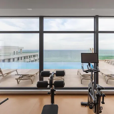 Arrogance Sunrise View - Infinity Pool & Năvodari