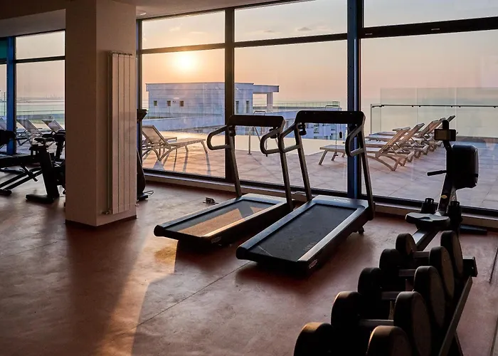 Arrogance Sunrise View - Infinity Pool & * Năvodari